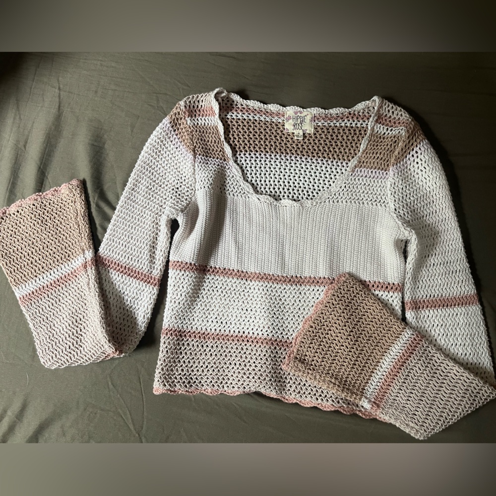 Hippie Rose Open Knit Top - Picture 3 of 5